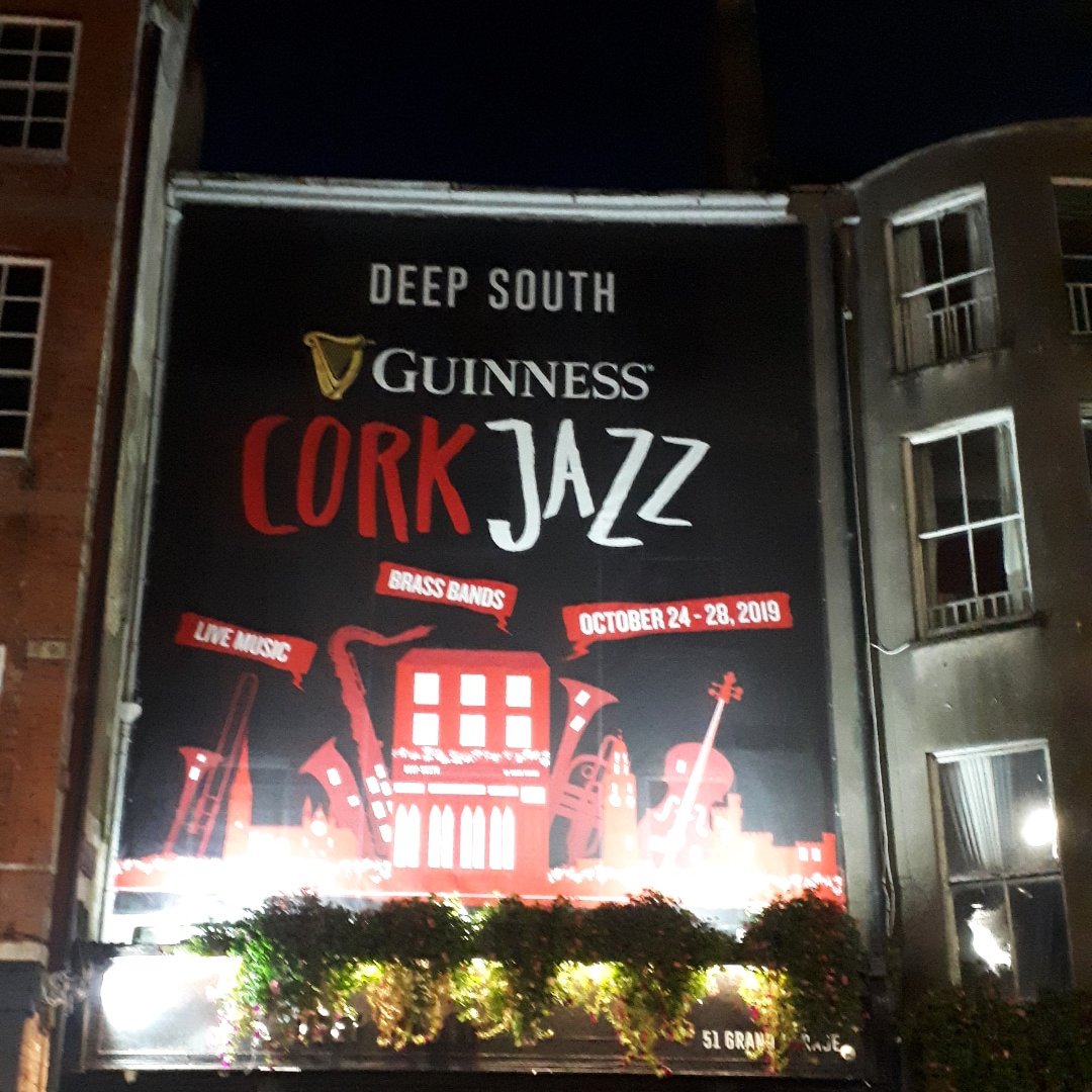 Mesh banner work for <a href="/DeepSouthCork/">Deep South</a> for <a href="/corkjazzfest/">Guinness Cork Jazz</a> 🤗
#signage #letsgetcreative #corkjazz #display #GraphicDesign