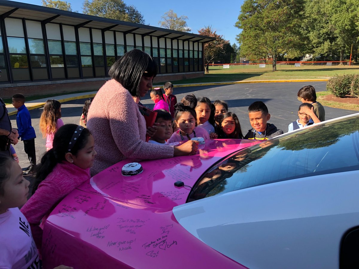 ColeManorES's tweet photo. Thank you @ENPD1 for helping our students support Breast Cancer Awareness Month last Friday on Pink Day! #TeamHelene #BeTheLeader #NASDProud https://t.co/8UAN9hU5tO