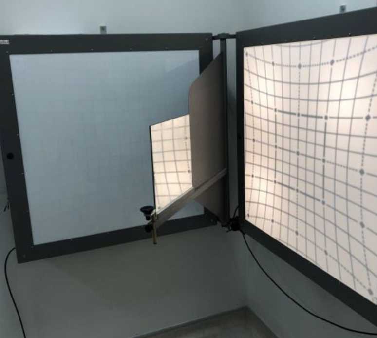 ManchesterREH's tweet photo. 🤔 Can you guess what the Orthoptists use the equipment in the pictures for? #AHPsDay #AHPsMFT #StrongerTogether @GM_AHP @NWAHP @MFTnhs @MFT_Imaging @MFT_CSS @RMCH_Physio @wythsalt @cmftvaschealth https://t.co/OxkVhI6huk