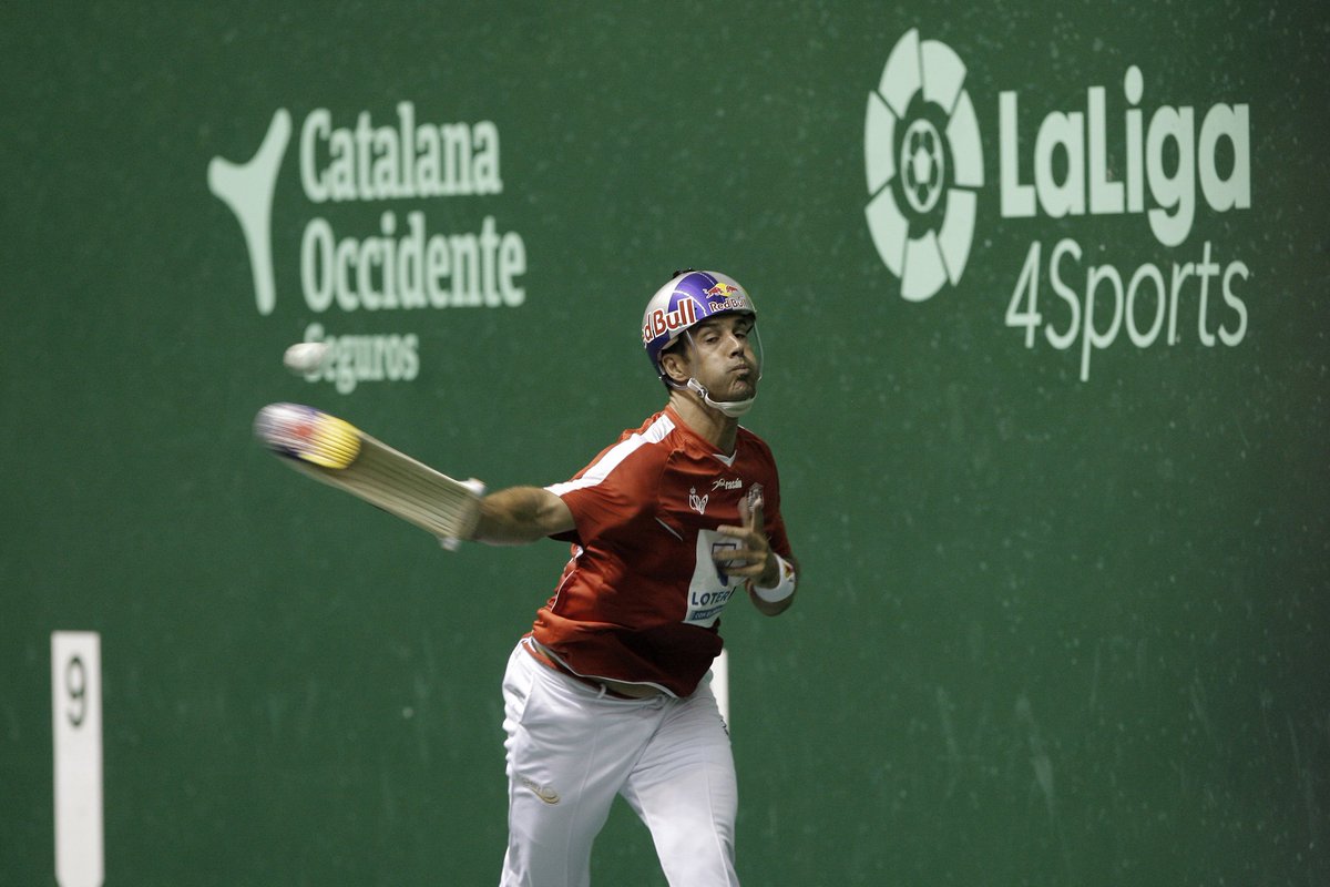 🔝Avui fa 1 any de l'inici del <a href="/MundialPilota/">Campionats del Món de Pilota 2018</a> ⚾️🏆

➡️Aquí podreu recordar la inauguració i totes les jornades de competició 🎥📺👇
fcpilota.org/index.php/vide…

<a href="/fipvoficial/">FIPV</a> <a href="/fepelota/">FEPelota</a>
<a href="/BCN_esports/">BCN Esports</a> <a href="/esportcat/">Esports</a> <a href="/diba/">Diputació de Barcelona</a> <a href="/deportegob/">CSD</a> <a href="/esport3/">Esport3</a>
@catalanaocc <a href="/solsonacom/">Solsona Comunicación</a> <a href="/alcafilms/">alcafilms</a>

#PilotaViva