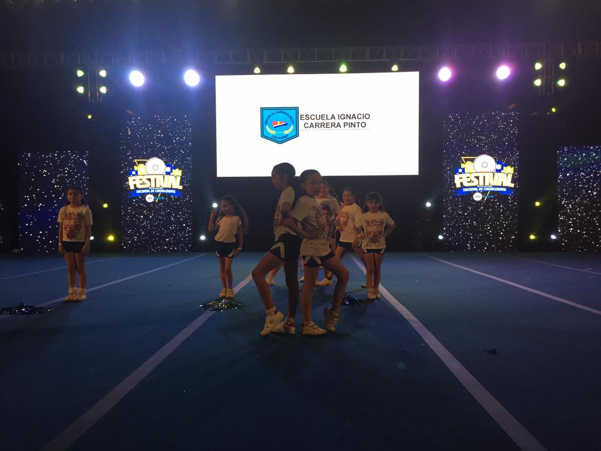 DAEMLosAndes's tweet photo. DESTACADO

Felicitamos al equipo "Blue devils" de Escuela Ignacio Carrera Pinto quienes tuvieron una destacada participación en el torneo metropolitano de cheerleaders de CNDA, esto de cara a su preparación  para el campeonato nacional ¡Felicitaciones!

#DAEMLosAndes https://t.co/yLwL73TV93