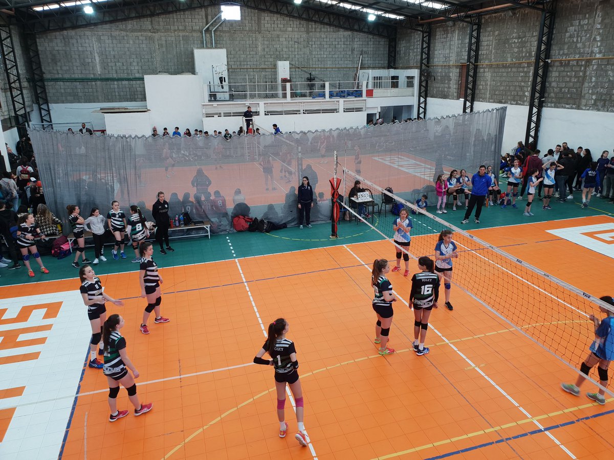 metrovoley's tweet photo. Glorias Argentinas recibe las finales del Nivel A en la #SuperFechaSub13. https://t.co/TaD7FUjLZC