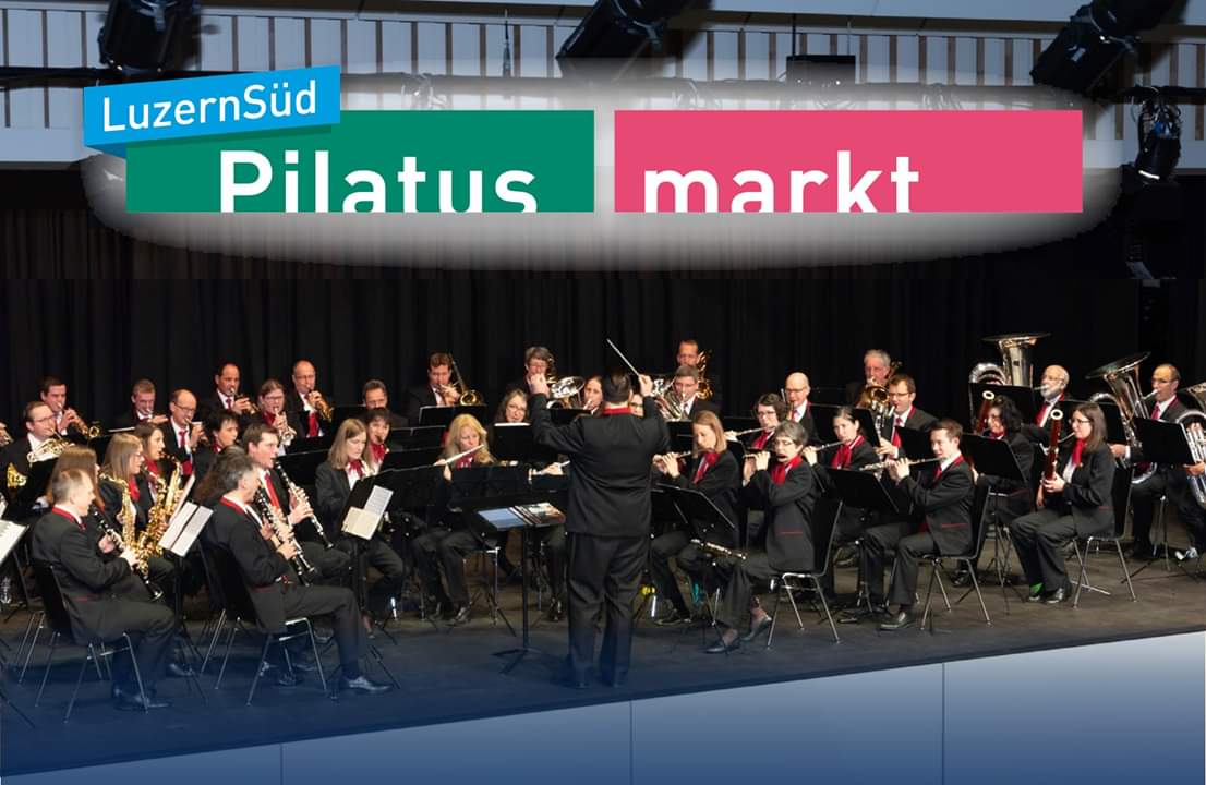 hamukriens's tweet photo. Am Samstag 13.30 Uhr trifft man uns wieder in unserer Lieblingsmall 🤗 Kombinieren sie ihren Einkauf mit fetzigem Sound. Wir haben ein spannendes Konzertprogramm im Einkaufswagen. 
Wir freuen uns auf sie! 
#Pilatusmarkt #Kriens #Konzert #HAMU #Einkaufen https://t.co/9cg76W63AW