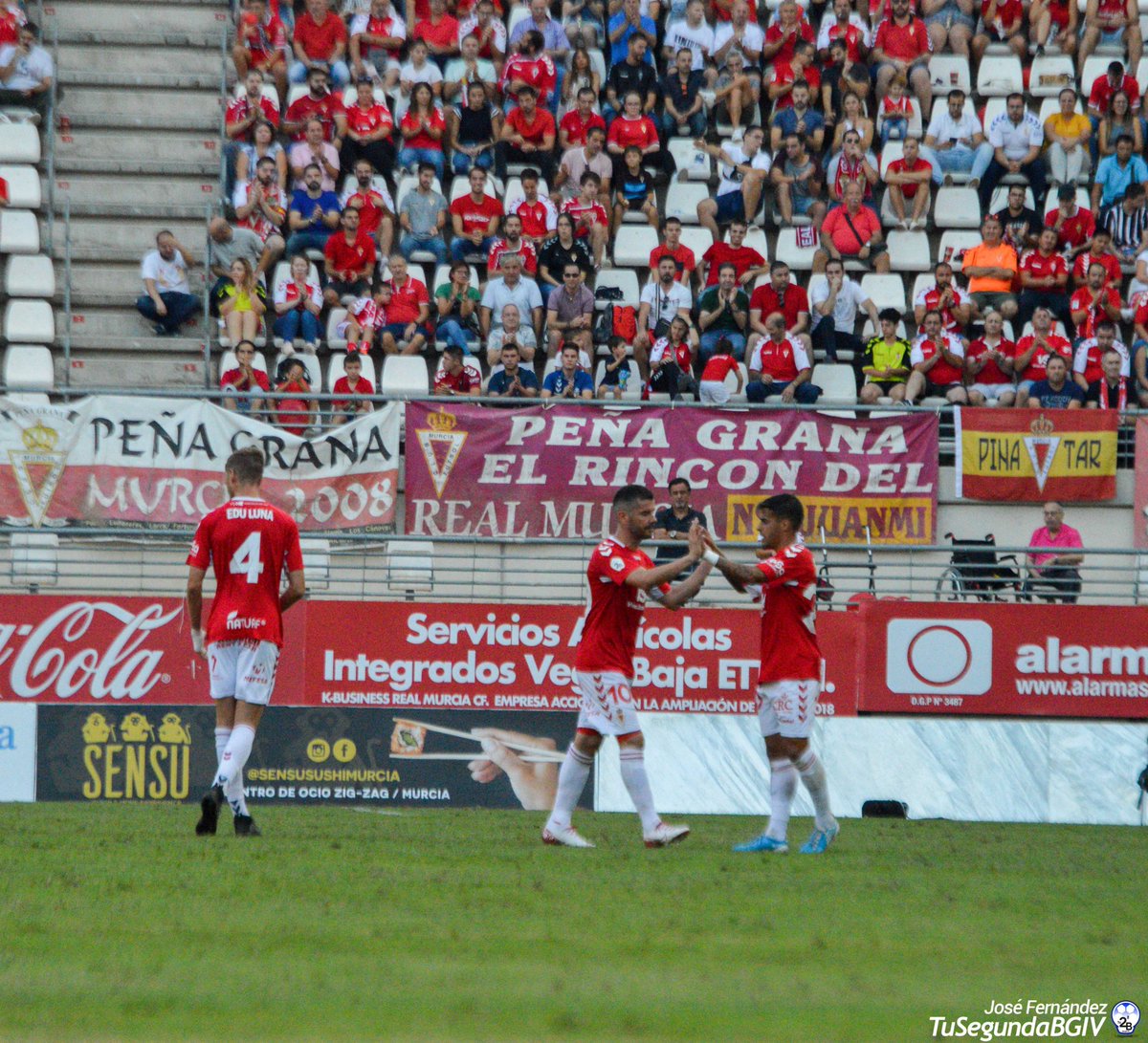📷 GALERÍA | Imágenes del encuentro entre 
el <a href="/realmurciacfsad/">Real Murcia CF</a> y el <a href="/Merida_AD/">A.D. Mérida</a> 

📸 Fotógrafo: José Fernández

Galería completa 👇🏼
▶️bit.ly/2VFRjgN