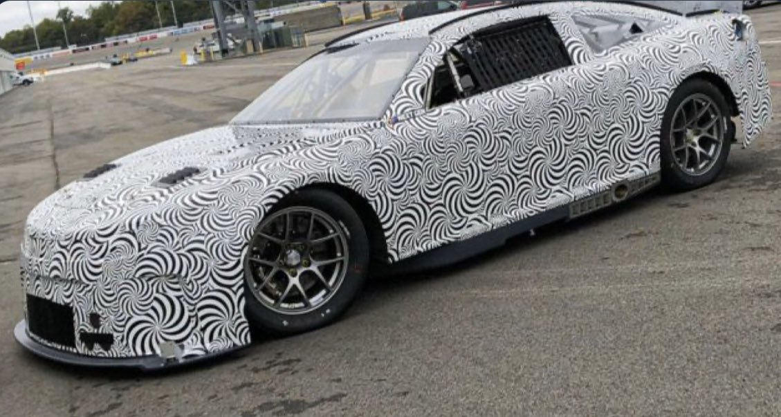 DaleJr's tweet image. Showing up to the next plate race like this and go to all the meetings: