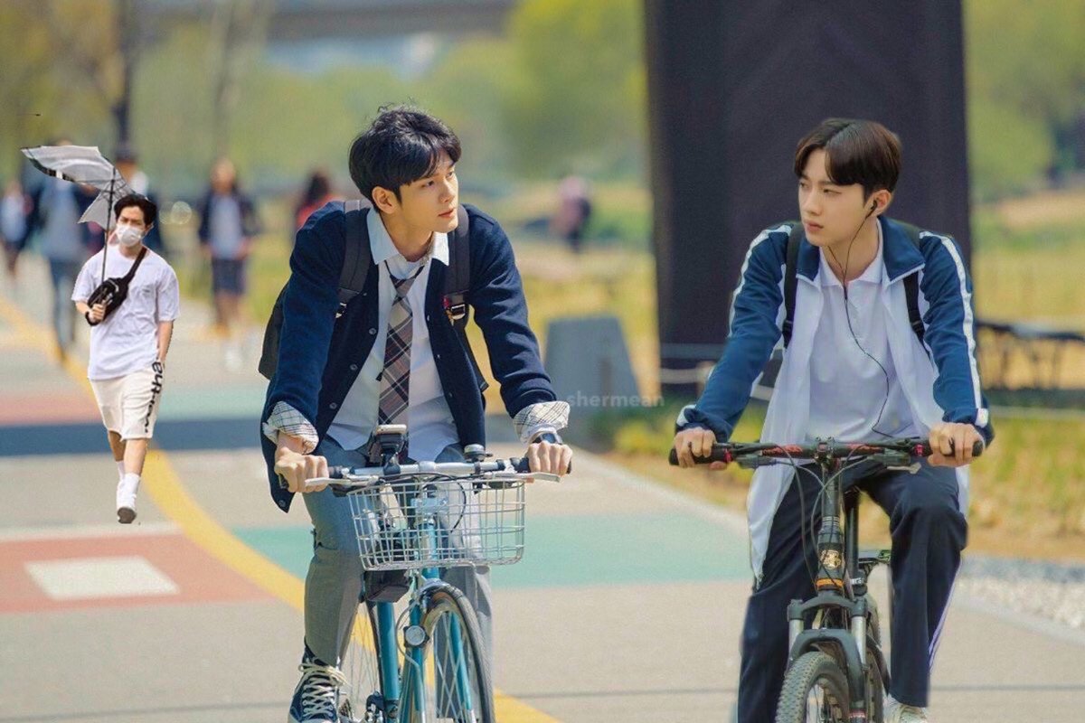 3stars_mhog's tweet photo. พวกนายไม่รอเพื่อนว่ะ https://t.co/N16iJLksxD