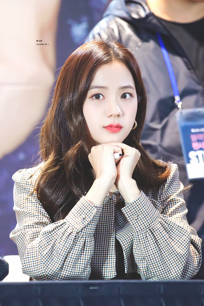 PaintItPink_JS's tweet photo. 191012 잠실

#BLACKPINK #JISOO #블랙핑크 #지수 https://t.co/QoUmN29HxH