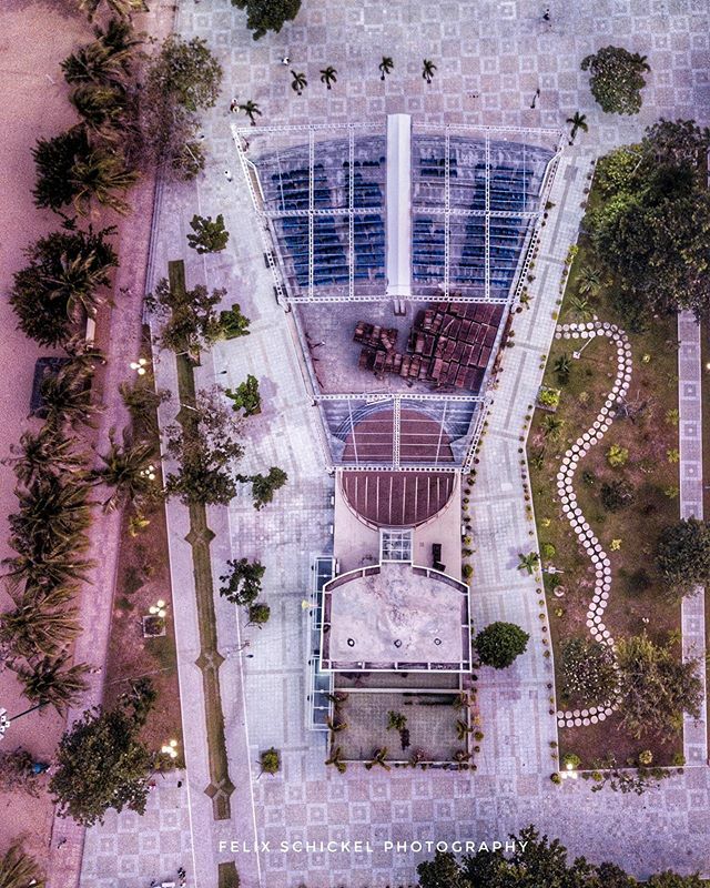 FelixJourney's tweet photo. Beach Stage in #nhatrang .
.
.
#place #placetobe #visitnhatrang #visitvietnam #vietnam #vietnamtours #enjoy #roadtrip #fromabove #drone #dji #droneview #topdownthursday #dronephotography #asia #nhatrangbeach #journey #discovervietnam #followmyjourney #be… https://t.co/G06wh8kg3q https://t.co/TuYcJJQucg