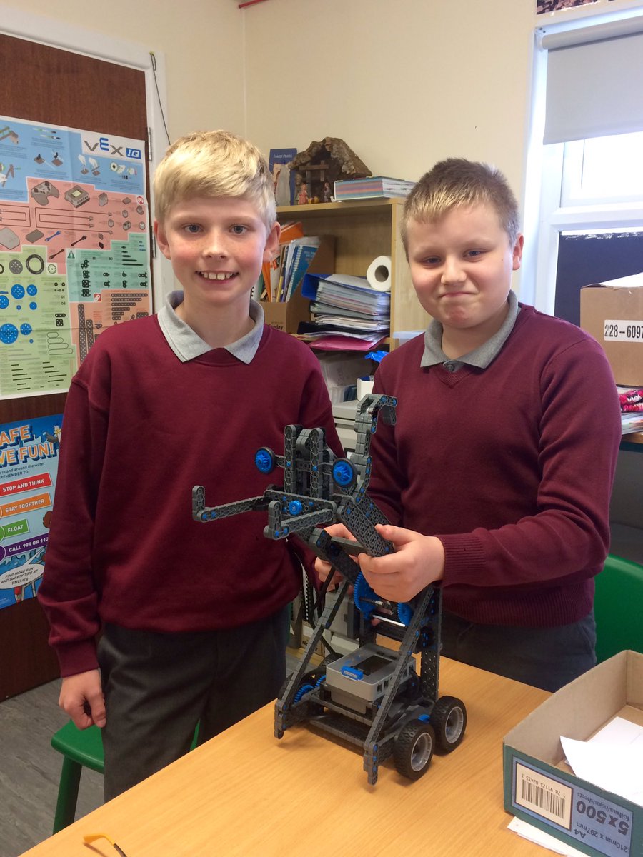 MrsBoyces_Class's tweet image. The last step of our @vexireland #Robot is complete!
Now the #FUN starts.
Our #ProgrammingTeam is getting ready to take over.