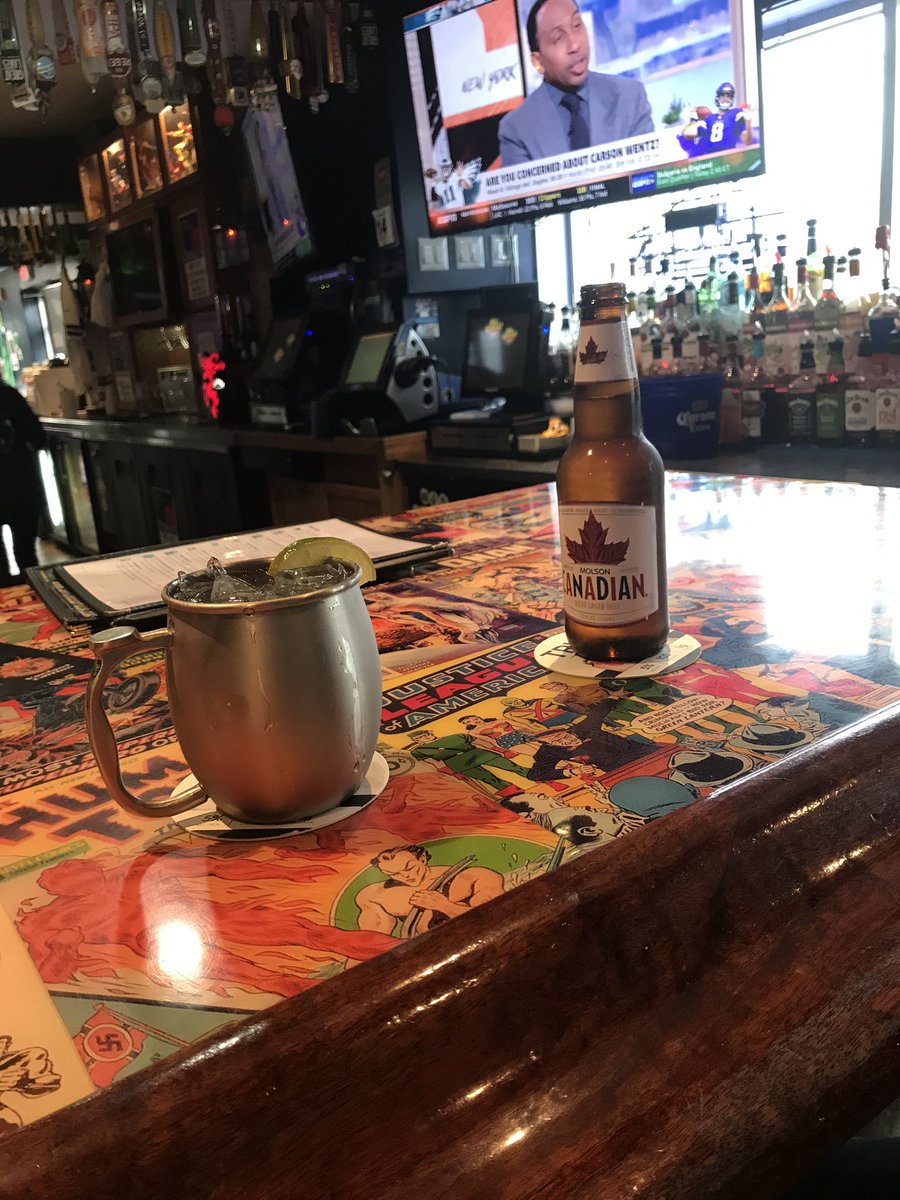 marygin72419417's tweet image. Happy Monday #daydrinking