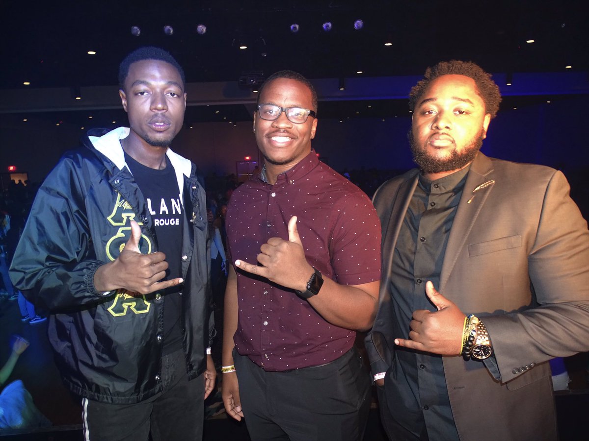 ETA_TAU1906's tweet image. We appreciate everyone coming out to cap off our Alpha Week at “Truth”.
We hope everyone have great Monday and start the week off strong ! #AlphaMonday🤙🏽 #ISU20 #ISU21 #ISU22 #ISU23
