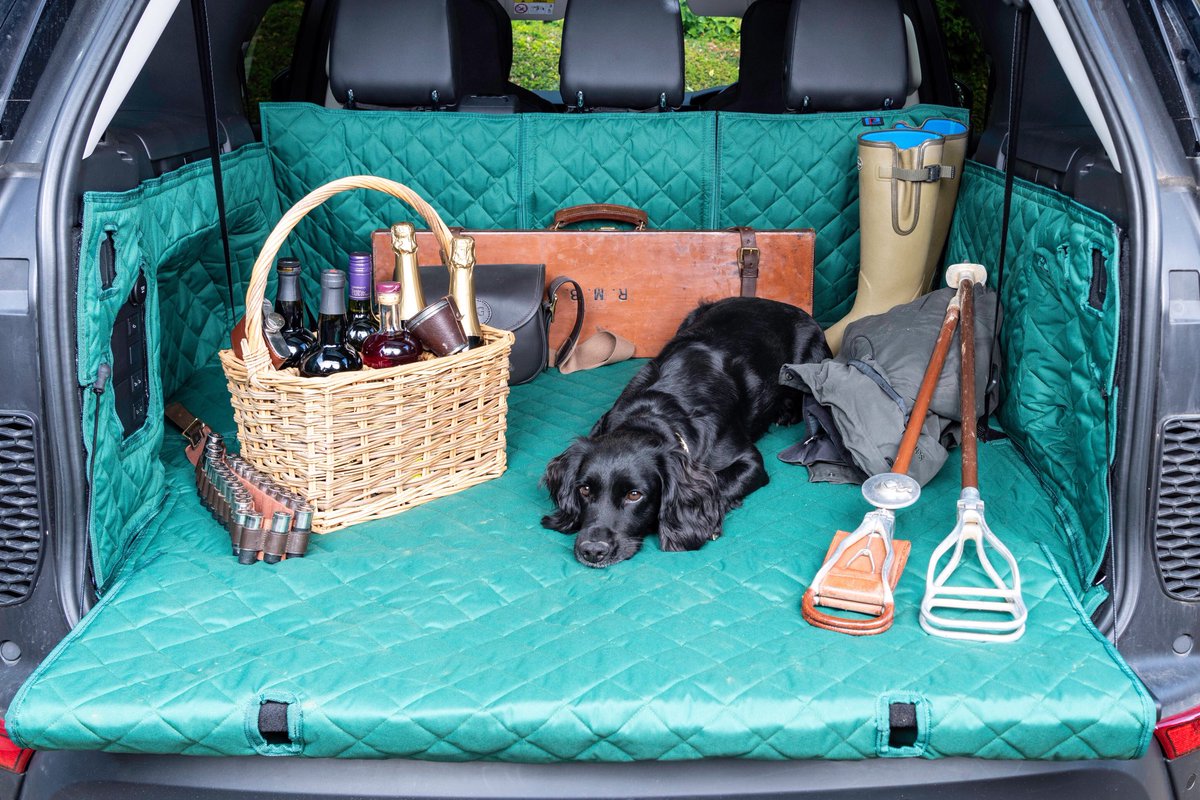 _PP_Ltd's tweet photo. What a great photo shoot with our sister company @Polypads showcasing our bespoke  tailored boot liners &amp; seat covers and for extra comfort the PolyPads new boot bed for your fury friend! Unbelievable quality and a must for everyone with an outdoor lifestyle. https://t.co/3uCPD9f2zW