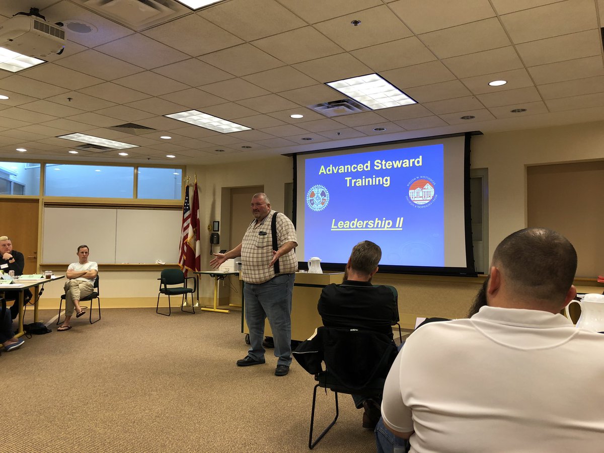 smichalowicz's tweet photo. *DING* *DING* *DING* 🔔 🔔 🔔

Henry Bagwell, the Booming Texan, kicks off his final Leadership II class at @IAMW3Center.

Henry is retiring after more than a decade of service, having taught leadership to thousands of IAM members. ⚙️💪 https://t.co/EWDOQaqTLq