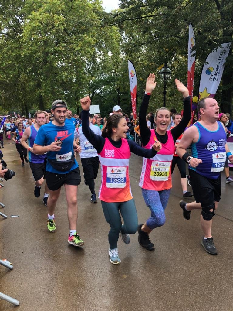 BCNowEvents's tweet photo. a HUGE congratulations to our wonderful @RoyalParksHalf running team who braved the mud and rain to take on 13.1 miles at the weekend #champions 🏃‍♂️🏃‍♀️ https://t.co/teNVbztKqy