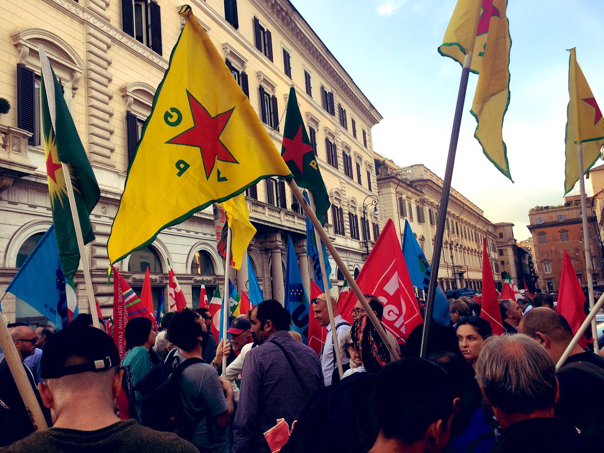cgilnazionale's tweet photo. #CgilCislUil adesso in piazza a Roma #conilpopolocurdo
insieme ad @Anpinazionale @emergency_ong @MagDemocratica perché le istituzioni italiane ed europee devono esercitare ogni forma di pressione per fermare
#Kurdishgenocide https://t.co/tC8Ka0KzWJ