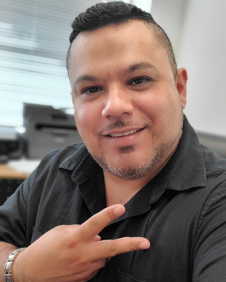 realfroytercero's tweet photo. Happy Monday, hope everyone had a fun weekend and I wish you a productive week
🇺🇸 🇲🇽 🇵🇷.

Feliz Lunes, espero que todos hayan tenido un fin de semana divertido y les deseo una semana muy productiva 🇺🇸 🇲🇽 🇵🇷. https://t.co/bgg7sIzSj7