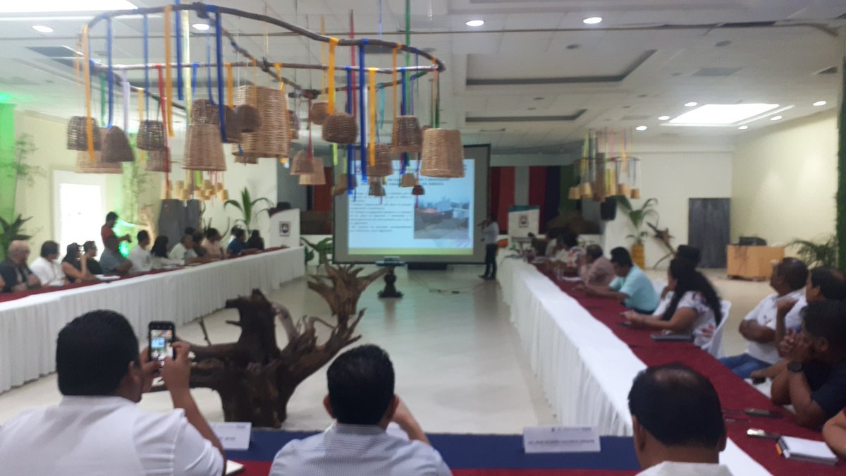 guchachi's tweet photo. Induccion de la certificación @EarthCheck_  y reunión de trabajo con ingenieros y arquitectos de #Huatulco #DestinosFONATUR @FonaturMX #DestinoEarthCheck #RetoEarthCheckMaster2020 en el Hotel @hotelcastillo1 junto con @gobhuatulco y la Dirección de Obras. https://t.co/DH8cDTHm5O