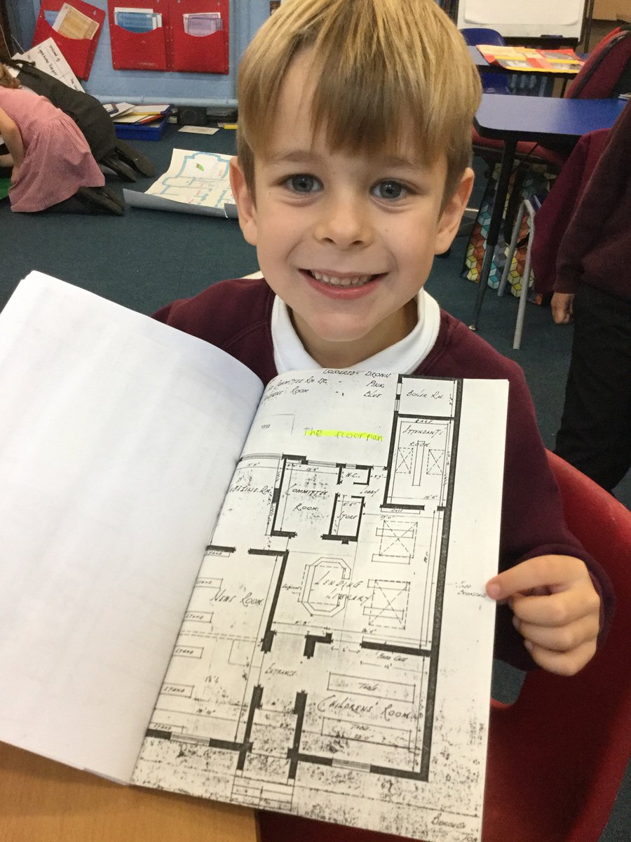 ThamesideSch's tweet photo. YVH brought in some incredible own work today! #YVHtps #ownworktps #nolimitstps https://t.co/X42J7GIlyX