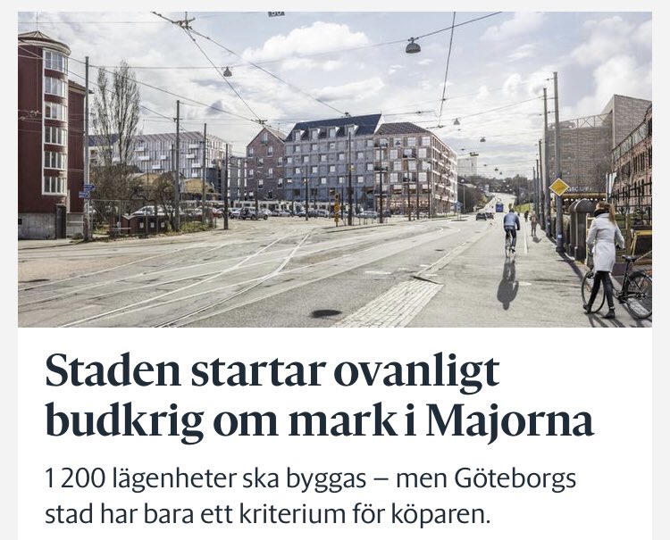 Göteborgs stad har lätt för att kritisera privata aktörer och kräva lägre hyror. Ändå säljer man byggrätter till högstbjudande och det kommer inte att ge lägre hyror. #bopol #gbg #gbgftw