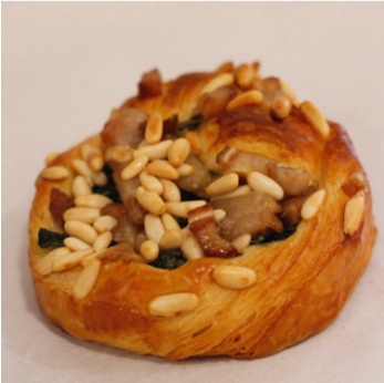 Martes &amp; Oreja, albahaca, piñones y vinagre de fresa by Ricardo Vélez.
cc. <a href="/chefdelcacao/">Ricardo Vélez</a> <a href="/ThePatissierRv/">The Pâtissier</a> <a href="/MoulinChocolat/">Moulin Chocolat</a>