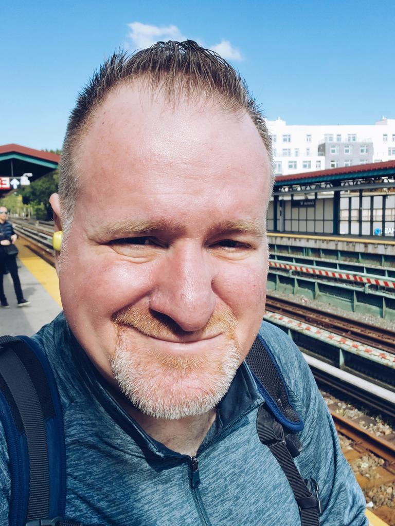 iamwaynegilbert's tweet photo. #mondaymood #travel #itsjustmeandmyselfie #offtonyc #photos #videos #andmore #samsung #GalaxyNote10Plus #withgalaxy @SamsungMobileUS #DoWhatYouCant #smile https://t.co/QwrQPQGsVl