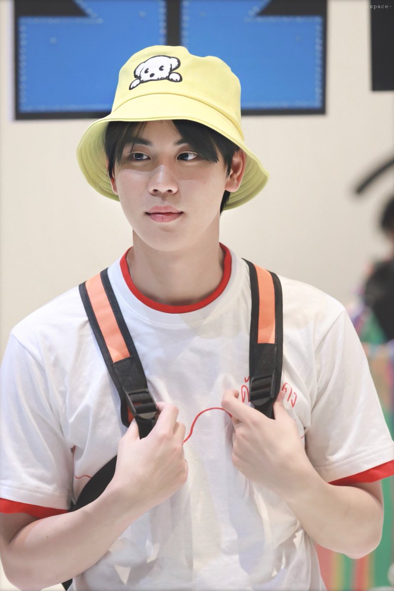 Yuka Some Japanese Elementary School Students 6 7 Years Old Put On A Yellow Hat You Are So Cute Prem Space Prem Space Uwmaseries Cr Beerora Tw T Co Ydb6ahueec