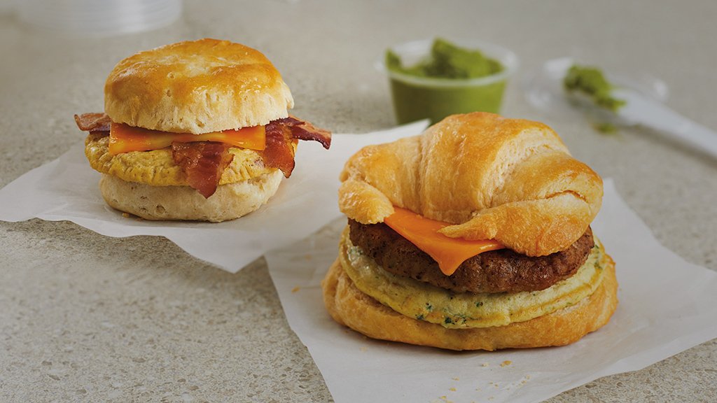 TysonFdsrvc's tweet photo. Looking for a low-carb, protein-packed breakfast sandwich? Look no further with Jimmy Dean® Frittata Flats. These fully-cooked breakfast sandwiches combine flavor with appeal to health-conscious consumers with the #1 Breakfast Brand (IRI POS L52WE 01/28/18). #TysonCStore https://t.co/d6BdZkLNBn