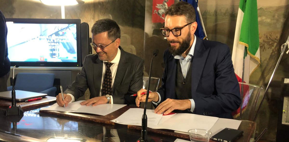AreaSciencePark's tweet photo. 📌 Il riassunto di una giornata storica: l'accordo con @FondazioneTLS apre una nuova strada verso la medicina #genetica  
✅Leggi le dichiarazioni dei protagonisti e i migliori tweet ▶https://t.co/IN0np0eFOq https://t.co/CQiKELmm08
