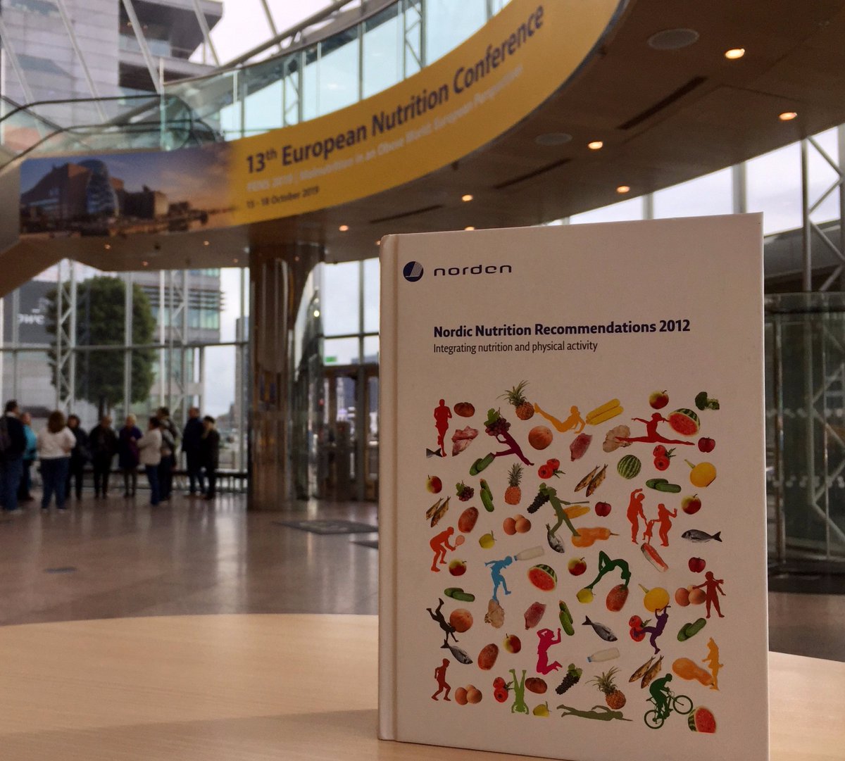 A real heavy weight when it comes to #nutrition evidence. Felt good to pack 30 years of Nordic cooperation on nutrition for #FENS2019.

Interested in #NordicNutrition Recommendations? Don't miss Wednesday session: 'The Way to Nordic #SustainableNutrition' app.oxfordabstracts.com/events/696/pro…