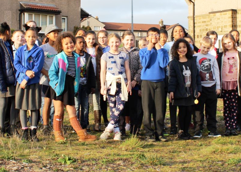 PLS RT Want to make a difference with your voluntary group in Kirklees? Contact us for funding advice one-community.org.uk