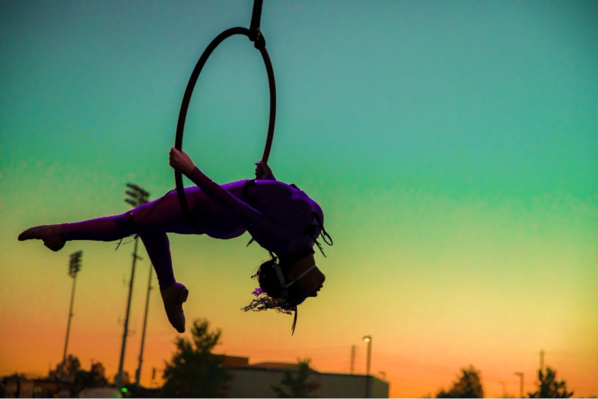 Acrobats, Aerialists, Music, and tons of Fun are all here at the Owl-O-Ween Hot Air Balloon Festival!