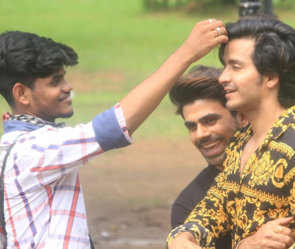 Randhir and Ansh - I love this picture ❤️😍 @8paramsingh @ankittmohan 

#ParamSingh 
#AnkitMohan 
#haiwan