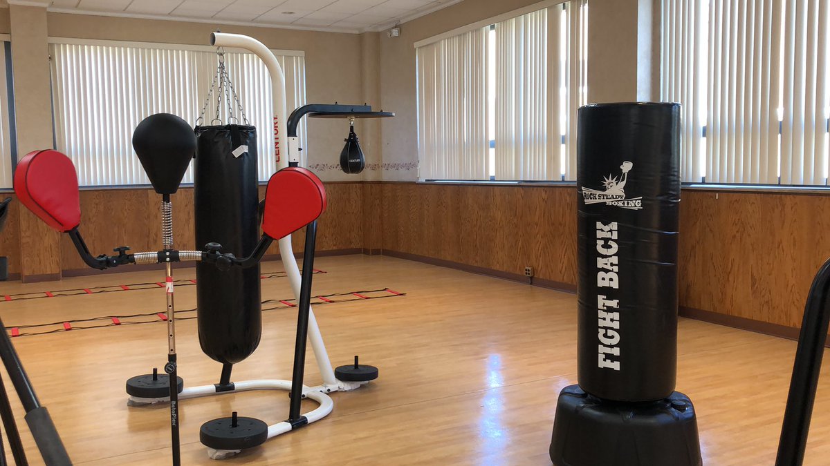 TaylorLongNews's tweet photo. NEW: A program that helps with Parkinson's disease celebrated their two year anniversary! See what this program is and how it is affecting lives tonight on 7News! @WTRF7News https://t.co/YZuIwTGDuT