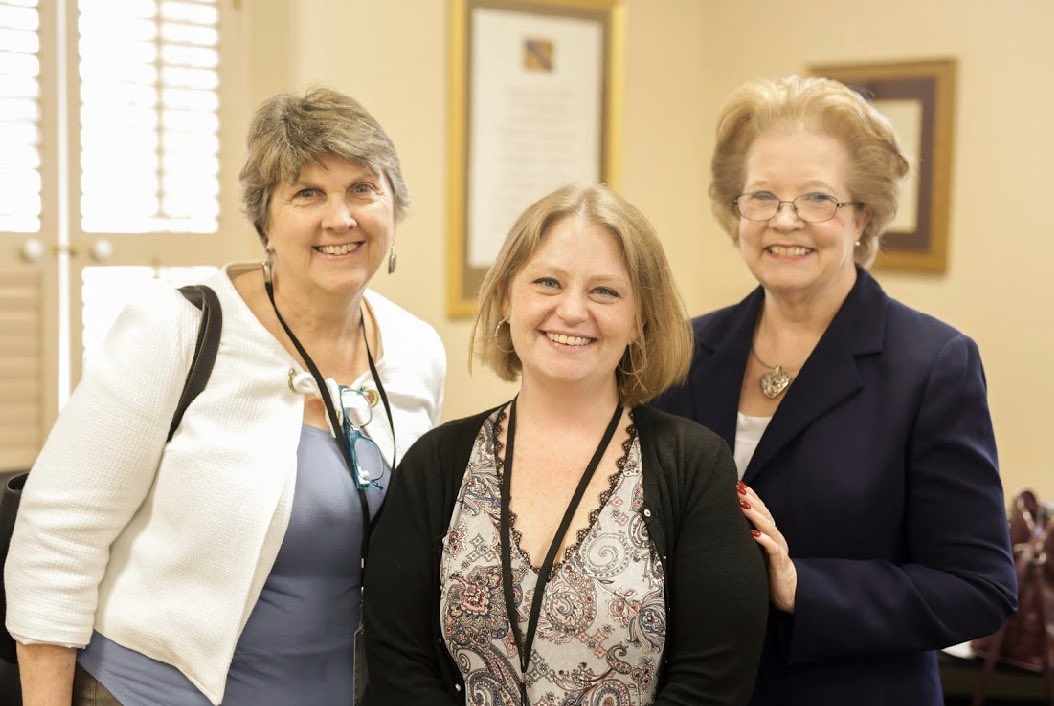 Thank you again @fransteps <a href="/prmaren/">Maren Minchew</a> and <a href="/mafaulkenbery/">Monica Faulkenbery, APR</a> for coming to Texas State to give advice to future PR professionals!