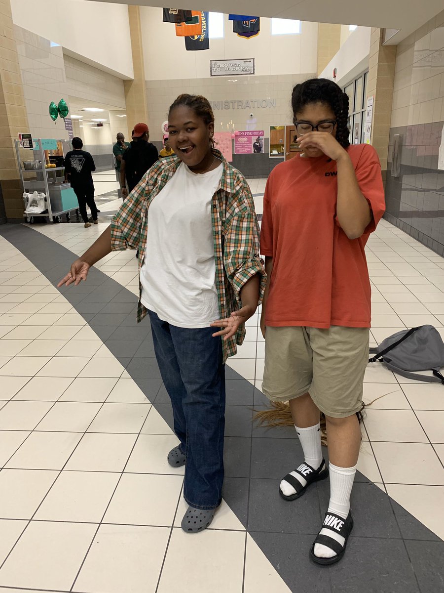 DesotoStuCo tweet media