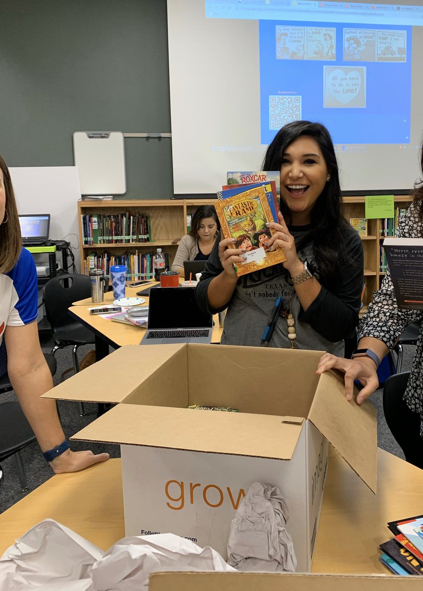 mrsbenavides3's tweet photo. 📚💚 We’re so excited for our new books! 😍 #KallisonReads #NISDReads @NISDKallison @NISDValadez @nisdelemelar https://t.co/X5drkymB9W