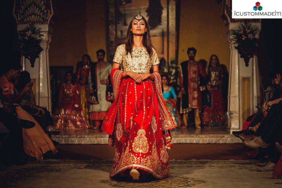 ICMIIndia's tweet photo. This wedding season steal the spotlight with the prefect outfit that suits you from https://t.co/YQJRd4fBxp 
Please find the linnk in bio
#weddingseason #icustommadeit #customizedproducts #accessories #outfit #traditional #corporategiftings #functions #weddingday #icustommadeit https://t.co/91ioTzWGYT