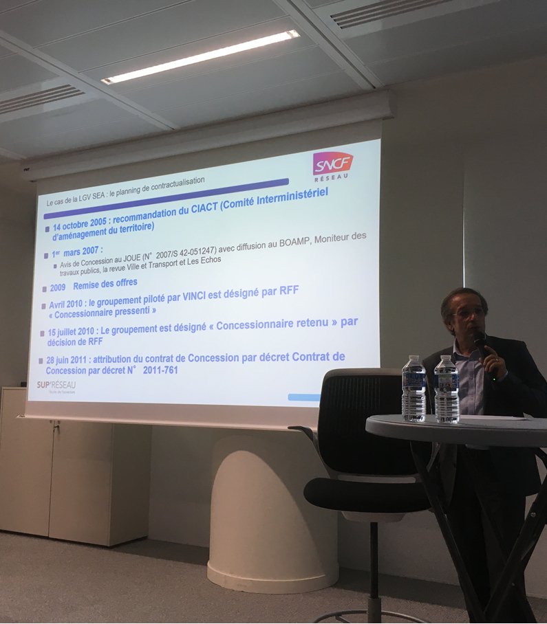 EscvEsci's tweet photo. C'est avec l'exemple de la LGV SEA que Pascal Dumont démarre la conférence "Partenariat Public Privé : un modèle d'avenir" car c'est avec le passé que l'on peut comprendre le futur et ses enjeux https://t.co/4IfGQsuKyQ