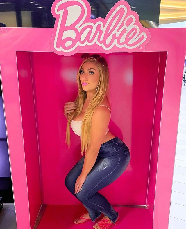 otoxuau's tweet image. Tá ligado o telão?