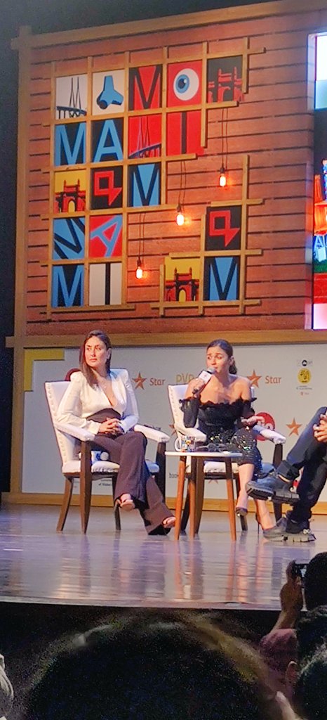 iamjayrajchavda's tweet photo. Witnessed the aura of beauty with grace and glamour @MumbaiFilmFest #KareenaKapoor &amp; @aliaa08. @karanjohar Thank you for making it a fun and happenin' session. #JioMAMIMovieMelawithStar @anupamachopra Always fond of your work for MAMI &amp; bringing insights through such platforms. https://t.co/R8IYNnHghZ