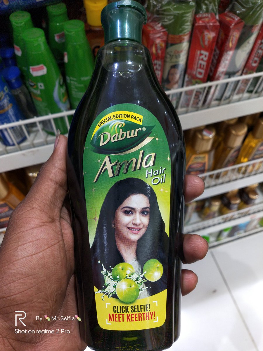 tvkganesh_2026's tweet photo. Today I'm Purchased💰 #DaburAmlaHairOil 😎 Only for
@KeerthyOfficial 😍😘😘😘
#ClickSelfie!📸 Meet #Keerthy👩❤️👨 https://t.co/QH6huOmC6Y