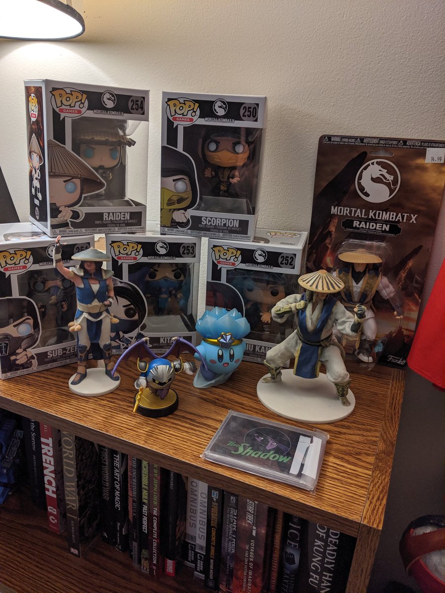 Myraiden1's tweet photo. I should reorganize my #collection more often. I have a nice spread of stuff I haven't been able to display properly in a while. 
@artofcai created the lion dance and dragon dance items shown here. ❤️
#MortalKombat #thepredator #predator #predators #raiden #thundergod #fakeskull https://t.co/r5LiAfM5Jh