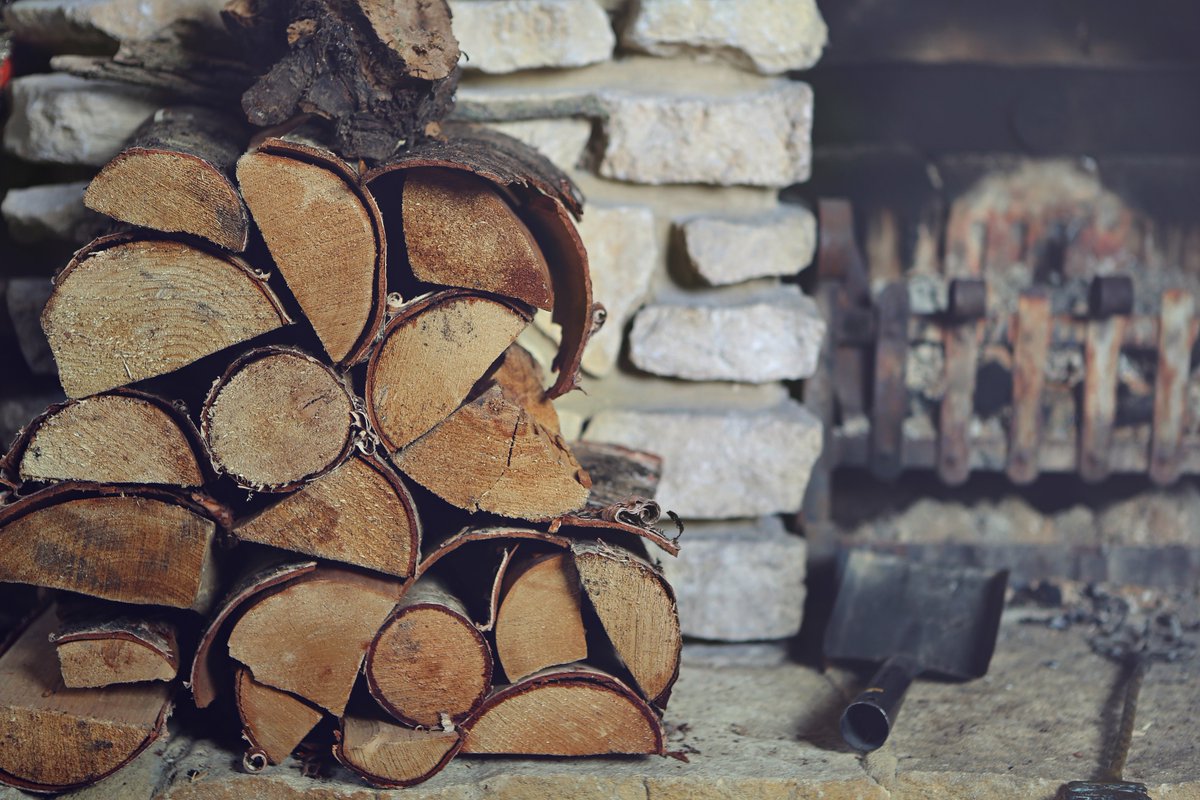 The colder temperature of Autumn is officially here and, with it, the desire to light a crackling fire. Read our blog filled with tips on how you can best clean and maintain your fireplace all season long. bit.ly/2IHluip