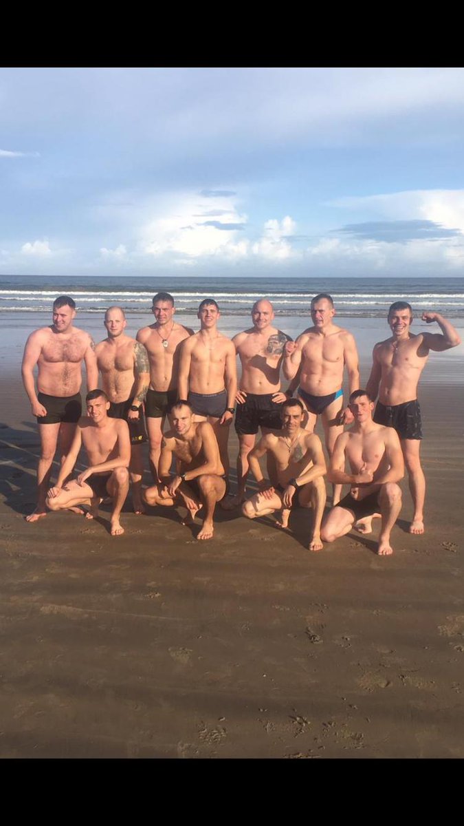 RIrishRegiment's tweet photo. Our #DefEng partners enjoying the
@ILoveNorthCoast as they prepare for #CambrianPatrol60🏴
Nothing like a dip in the North Atlantic 🌊 to get the blood pumping 🏊♂️ 🥶#Fab☘️
#LikeTheMediterraneanJustColder
#RIRISHRESERVES☘️ https://t.co/VGYwFViXj6