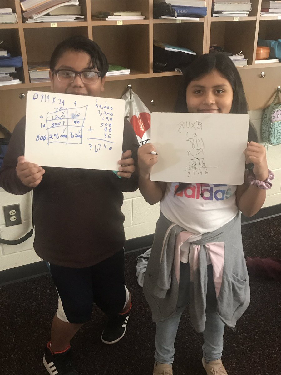 mrshughes_alert's tweet image. Multiplying with the area model and standard algorithm. @CatawbaTrail #ctelearning