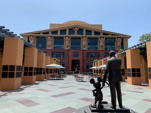 ACNielsenCenter's tweet photo. This summer, Rick Cardenas got to experience consumer insights at ABC Disney , where he worked with his team to uncover US moms’ values and TV consumption habits. @Disney @DisneyParks #wiscmba #internlife https://t.co/AqGFffzbYf