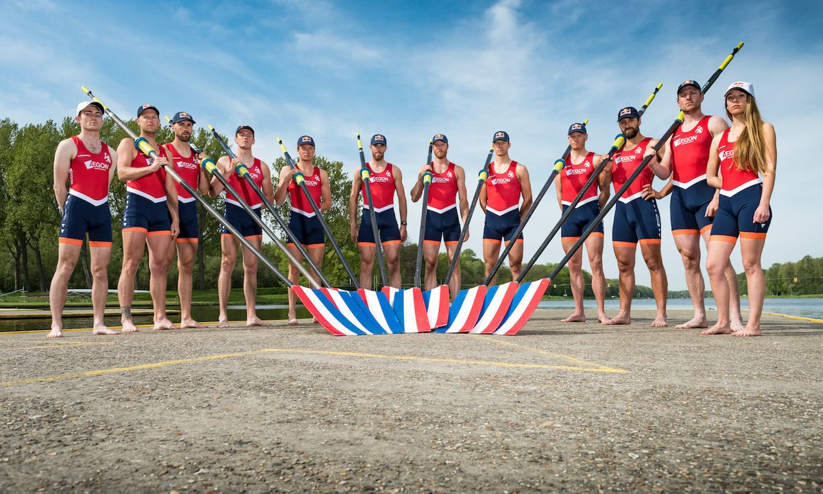 SPORTNEXT's tweet photo. 🚣🏻‍♂️ Herpositionering Holland Acht; met Red Bull bouwen aan een merk. De Road to Tokyo van hét uithangbord van het roeien, vastgelegd via een eigen platform en Instagram-kanaal 👇🏻
https://t.co/vVP1aHIIen #sportnext https://t.co/PD539cNhKq