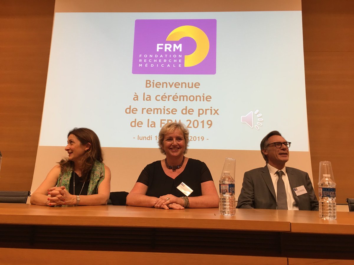 Sophie reçoit le prix Rosen de la FRM 👏 Trop fier d’elle...