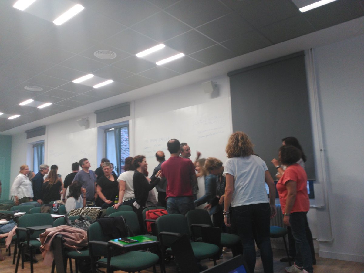 Mª Jesús (@mjesusye) on Twitter photo Comenzamos los Proyectos de Acción Ambiental Fase 1 en <a href="/CRIFAcacias/">CRIF Las Acacias</a> Centros de Primaria, Secundaria y #EducacionAdultos. ¿Por qué estamos aquí? ¿Qué esperamos? Formando redes de #EscuelasSostenibles #AmbientalCRIF Comenzamos los Proyectos de Acción Ambiental Fase 1 en <a href="/CRIFAcacias/">CRIF Las Acacias</a> Centros de Primaria, Secundaria y #EducacionAdultos. ¿Por qué estamos aquí? ¿Qué esperamos? Formando redes de #EscuelasSostenibles #AmbientalCRIF