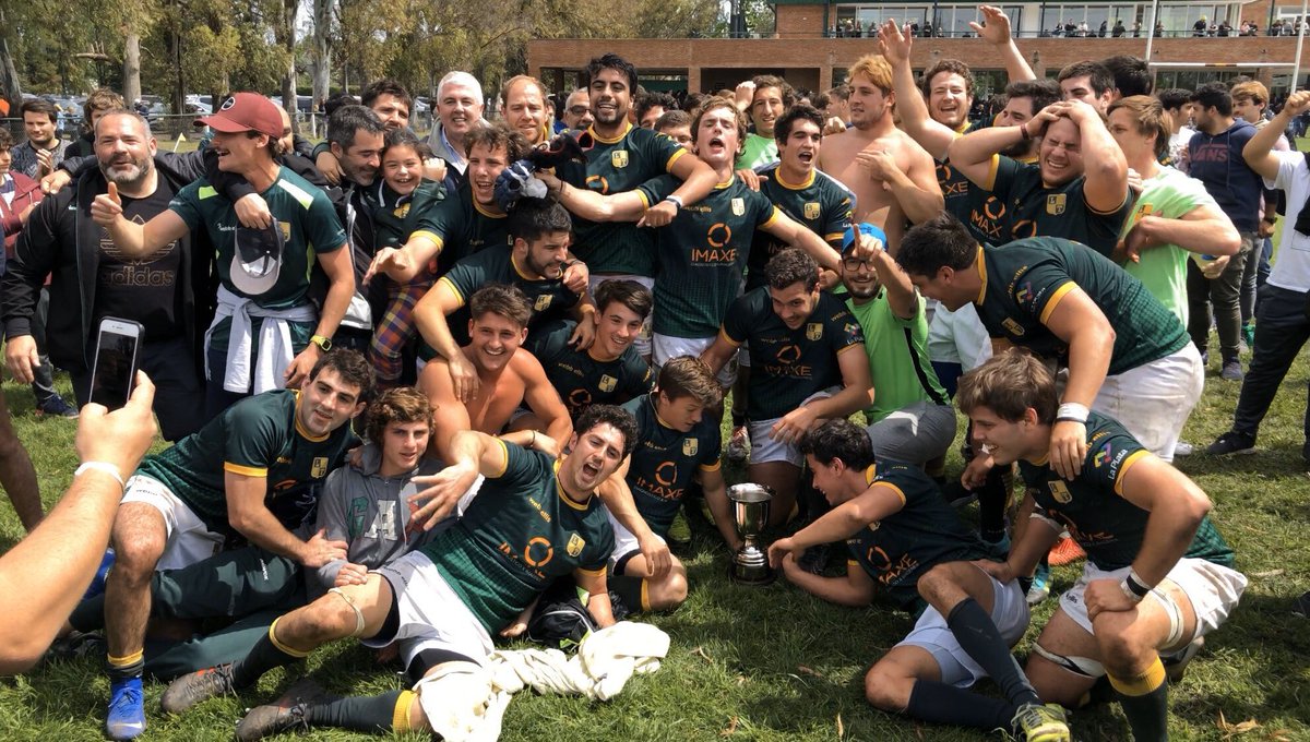 aplenorugby's tweet photo. #FinalesURBA La #M23 de @clublostilos, se quedó con la Copa de Campeón 🙌🏆🔥🏉 https://t.co/yF2QEpVGnr
